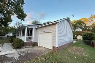 5136 Double Oaks Dr, Fayetteville, NC 28306 - Photo 4