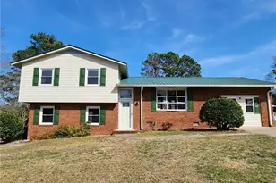 5834 McDougal Dr, Fayetteville, NC 28304 - Photo 44