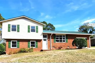 5834 McDougal Dr, Fayetteville, NC 28304 - Photo 4