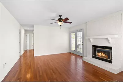 5008 Shimmer Drive, Fayetteville, NC 28304 - Photo 6