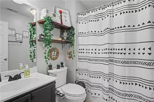 1219 Chimney Swift Dr, Fayetteville, NC 28306 - Photo 34