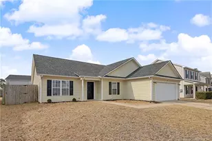 1219 Chimney Swift Dr, Fayetteville, NC 28306 - Photo 2