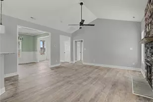 3039 Dinwiddle Dr, Wade, NC 28395 - Photo 14