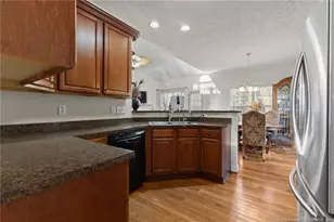 2157 Broadman Ave, Fayetteville, NC 28304 - Photo 6