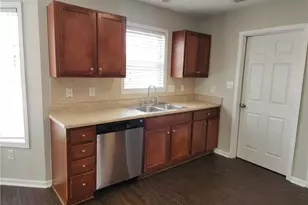 2148 Yellowbrick Rd, Fayetteville, NC 28314 - Photo 6