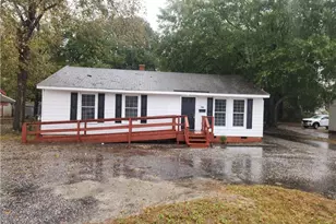 211 Owen Dr, Fayetteville, NC 28304 - Photo 1