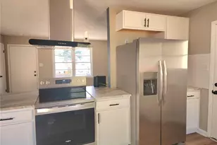 1018 Appalachin Dr, Fayetteville, NC 28311 - Photo 6