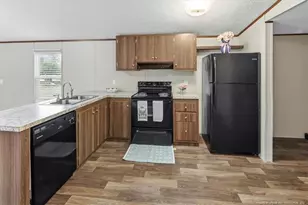 5552 Jackson St, Hope Mills, NC 28348 - Photo 8