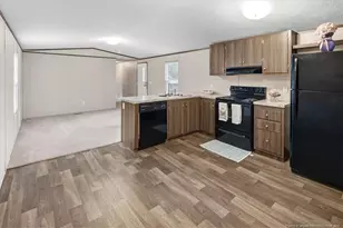 5552 Jackson St, Hope Mills, NC 28348 - Photo 14