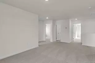 700 Lazy Elm Ln, Aberdeen, NC 28315 - Photo 16