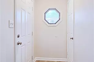 4148 Village Dr, Fayetteville, NC 28304 - Photo 4