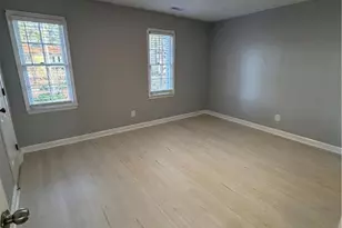 4823 Pinedale Blvd, Lumberton, NC 28358 - Photo 8