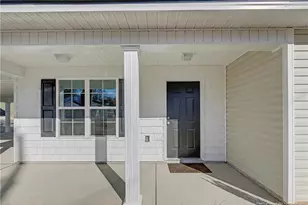 214 Lee St, Spring Lake, NC 28390 - Photo 4