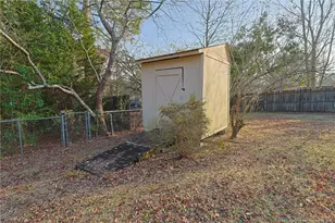 955 Pepperwood Dr, Fayetteville, NC 28311 - Photo 24