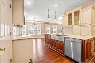 266 Courtyard Ln, Fayetteville, NC 28303 - Photo 10