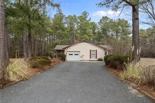 30080 Deercroft Dr, Wagram, NC 28396 - Photo 2