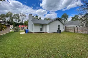 7060 Candlewood Dr, Fayetteville, NC 28314 - Photo 16