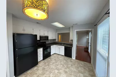 7060 Candlewood Drive, Fayetteville, NC 28314 - Photo 6