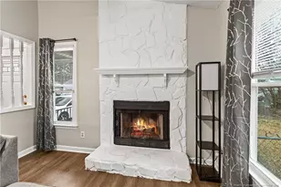 4322 Bridge St, Hope Mills, NC 28348 - Photo 8