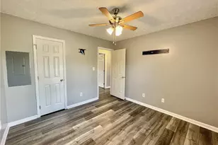 5723 Kingstree Dr, Fayetteville, NC 28304 - Photo 20