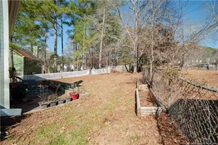 804 Hilton Dr, Fayetteville, NC 28311 - Photo 4