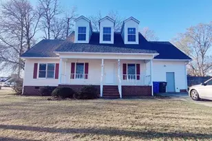 4501 Plainview Ct, Fayetteville, NC 28304 - Photo 1