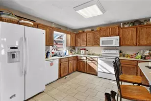 3205 Basilwood Cir, Monroe, NC 28110 - Photo 8