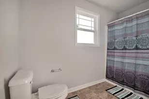 140 Denning Farm Ln, Benson, NC 27504 - Photo 16
