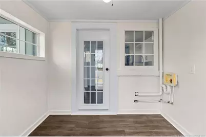 704 S Elm Avenue, Dunn, NC 28334 - Photo 16