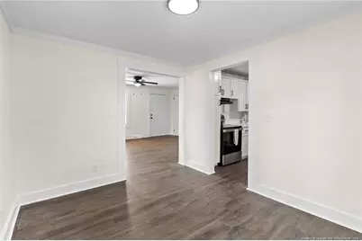 704 S Elm Avenue, Dunn, NC 28334 - Photo 10