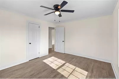 704 S Elm Avenue, Dunn, NC 28334 - Photo 18