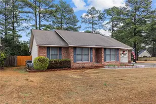 909 Flintwood Rd, Fayetteville, NC 28314 - Photo 2