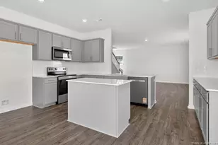 1019 Misty Creek Dr, Aberdeen, NC 28315 - Photo 8