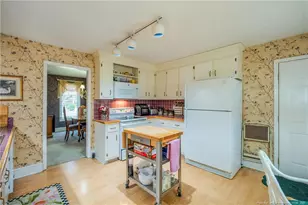 678 Loblolly Dr, Vass, NC 28394 - Photo 14