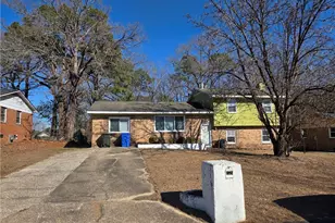 1515 Grandview Dr, Fayetteville, NC 28314 - Photo 2