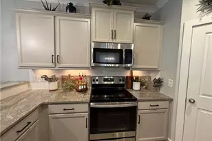 68 Spruce Holw Cir, Spring Lake, NC 28390 - Photo 10