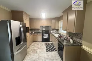 1817 McGougan Rd, Fayetteville, NC 28303 - Photo 10