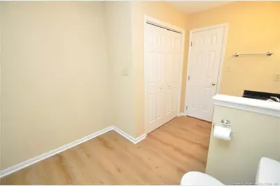 1004 Oak Lake Court, Raleigh, NC 27606 - Photo 28