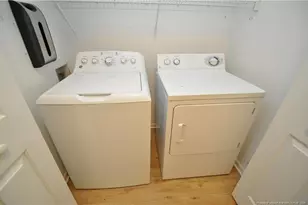 1004 Oak Lake Ct, Raleigh, NC 27606 - Photo 10