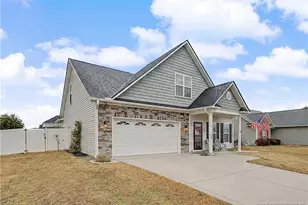 188 Stockbridge Dr, Raeford, NC 28376 - Photo 4