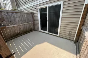 2652 Middle Br Bnd, Fayetteville, NC 28304 - Photo 2