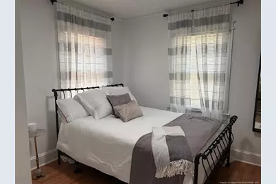 1109 N Chestnut Street N, Lumberton, NC 28358 - Photo 2