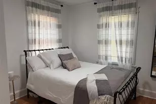 1109 N Chestnut Street N, Lumberton, NC 28358 - Photo 2