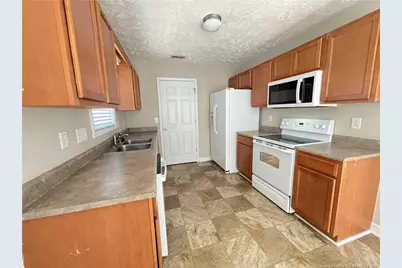 1465 Avoncroft Drive, Fayetteville, NC 28306 - Photo 6