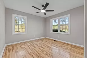 5456 Butler Nursery Rd, Fayetteville, NC 28306 - Photo 6