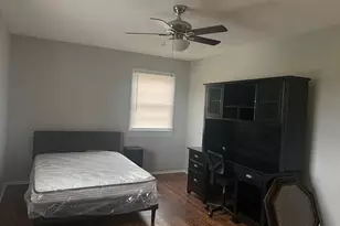 205 Morrison St, Pembroke, NC 28372 - Photo 4