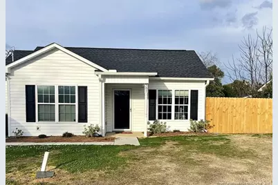 207 Morrison Street, Pembroke, NC 28372 - Photo 1
