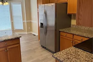 3829 Sunchase Dr, Fayetteville, NC 28306 - Photo 4