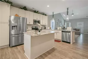 474 Falls Creek Dr, Spring Lake, NC 28390 - Photo 8