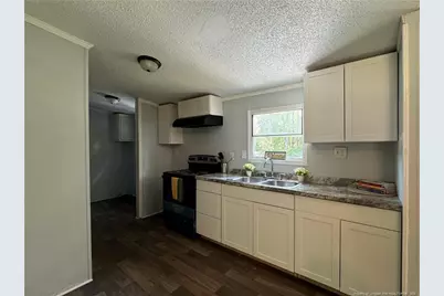 511 Inverary Drive, Raeford, NC 28376 - Photo 10